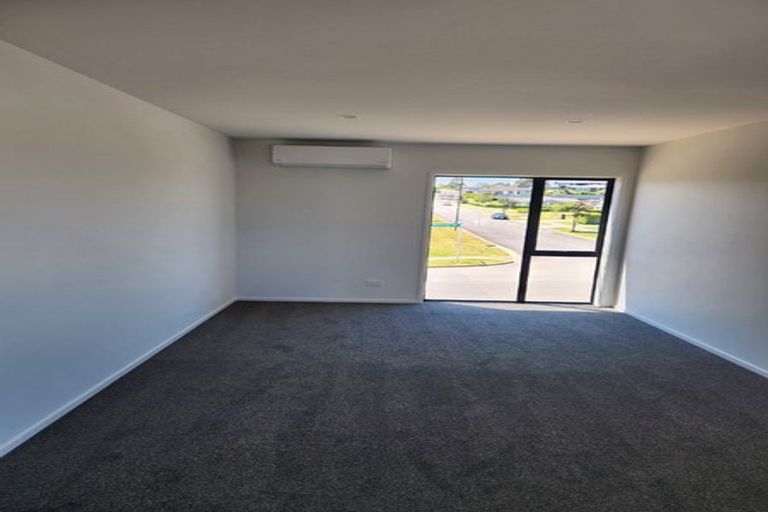 Photo of property in 44 Kahawairahi Drive, Beachlands, Auckland, 2018