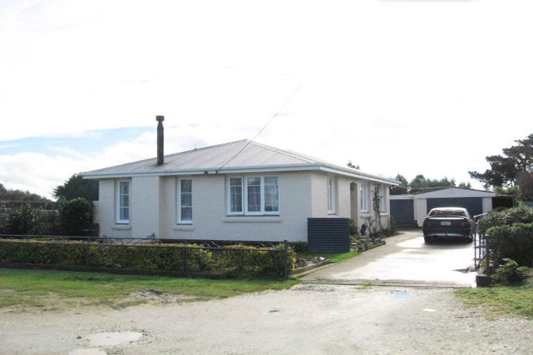 Photo of property in 37 Somerville Street, Woodend, Invercargill, 9877
