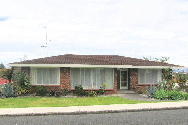 Photo of property in 66 Goods Road, Otumoetai, Tauranga, 3110
