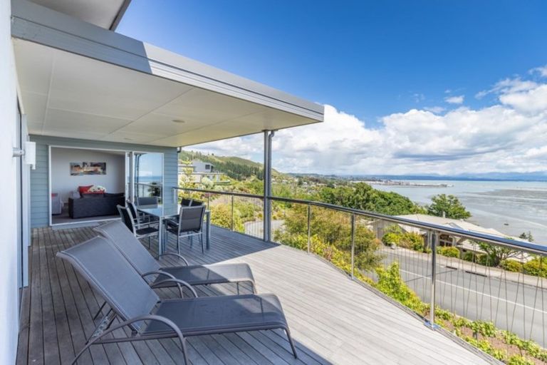 Photo of property in 64 Bay View Road, Atawhai, Nelson, 7010