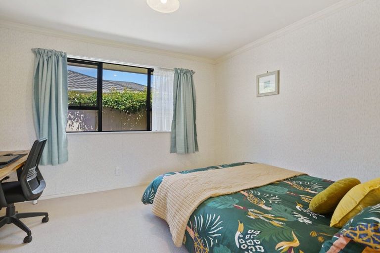 Photo of property in 141 Belvedere Avenue, Waikanae, 5036