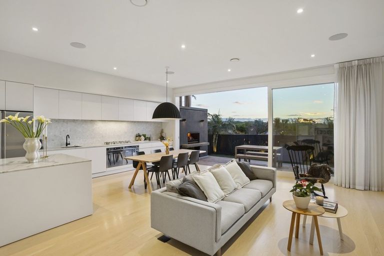 Photo of property in 19 Millais Street, Grey Lynn, Auckland, 1021