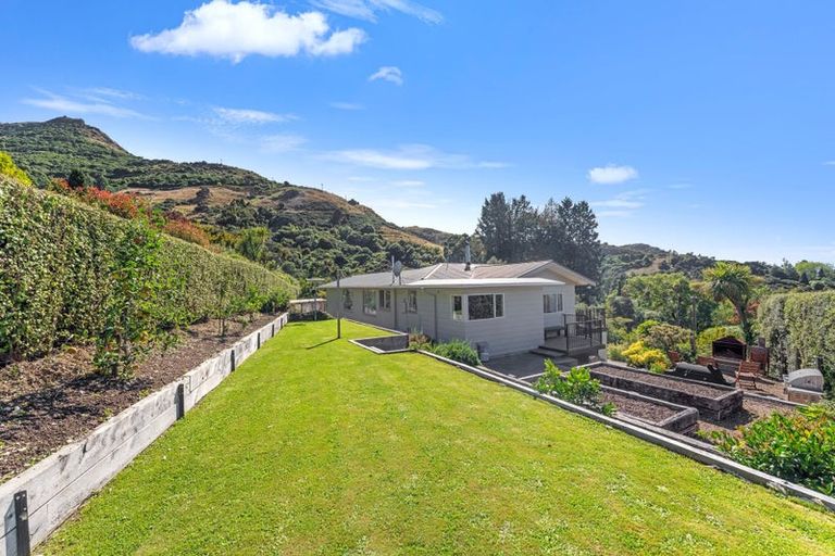 Photo of property in 25 Zephyr Terrace, Governors Bay, Lyttelton, 8971