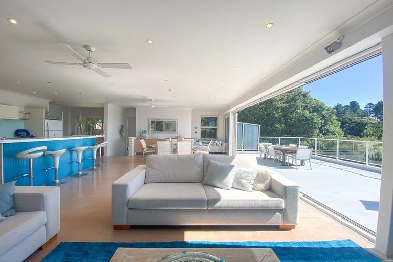 Photo of property in 11 Barr Road, Mahurangi West, Warkworth, 0983