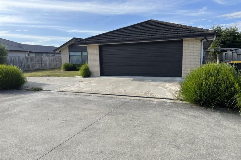 Photo of property in 14 Kowhai Drive, Cambridge, 3434