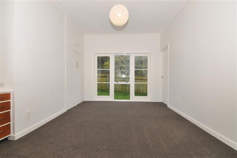 Photo of property in 50 Seddon Street, Waikanae, 5036