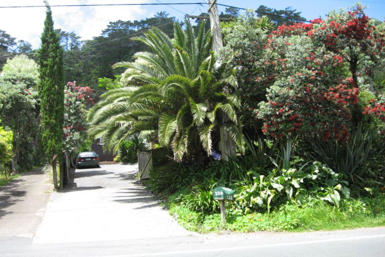 Photo of property in 226 Motutara Road, Muriwai, Waimauku, 0881