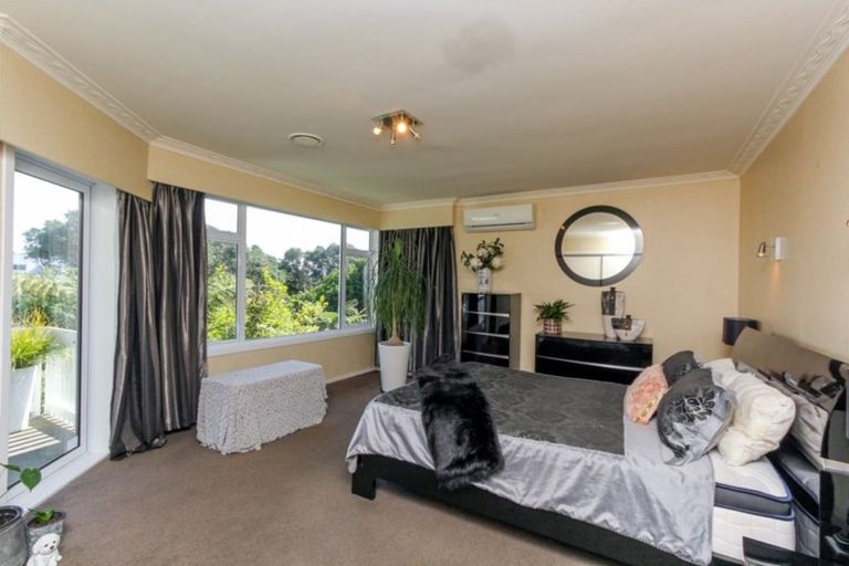 Photo of property in 423 Devon Street East, Strandon, New Plymouth, 4312
