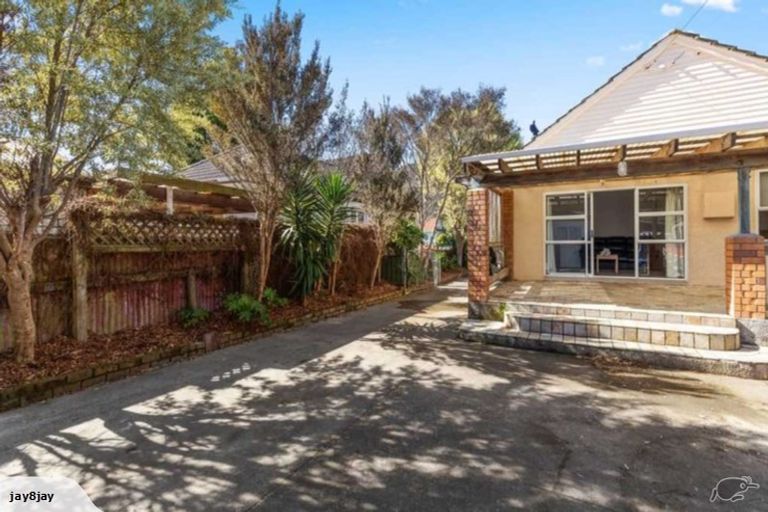 Photo of property in 1289 High Street, Taita, Lower Hutt, 5011