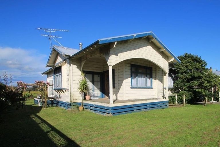 Photo of property in 212 Parkhurst Road, Parakai, 0830