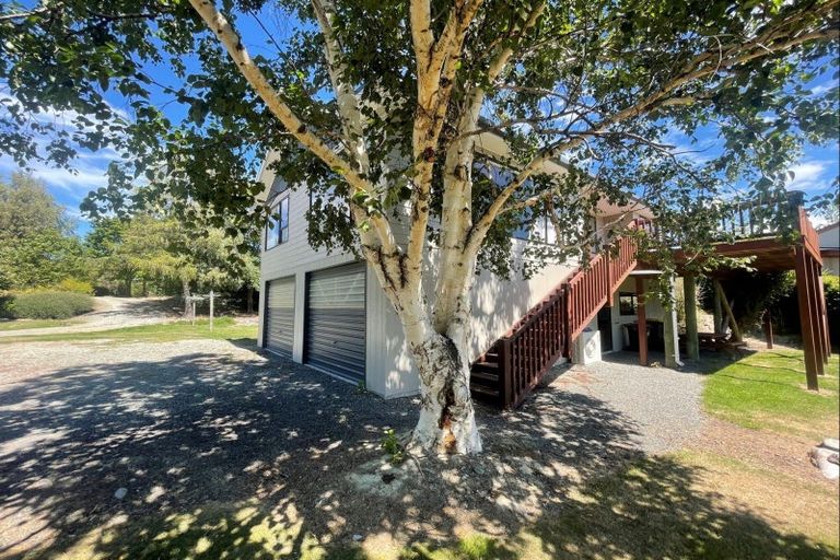 Photo of property in 13 Pioneer Drive, Lake Tekapo, 7999