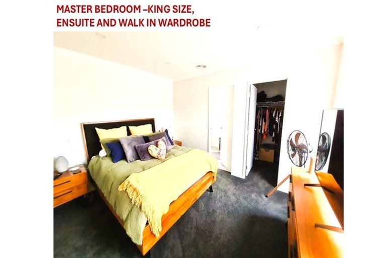 Photo of property in 155 Amesbury Drive, Churton Park, Wellington, 6037