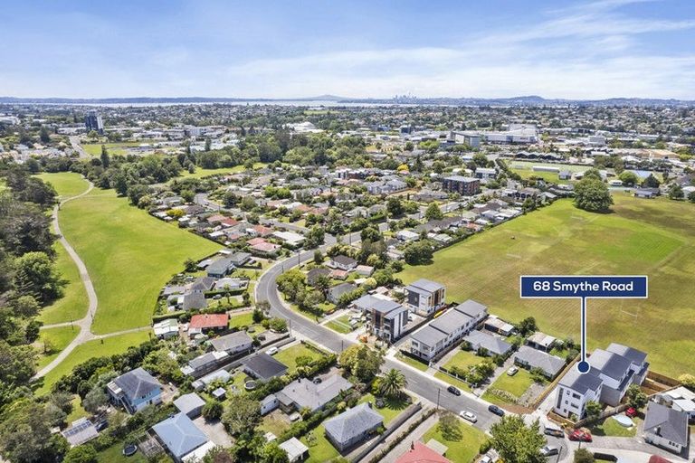 Photo of property in 5/68 Smythe Road, Henderson, Auckland, 0612