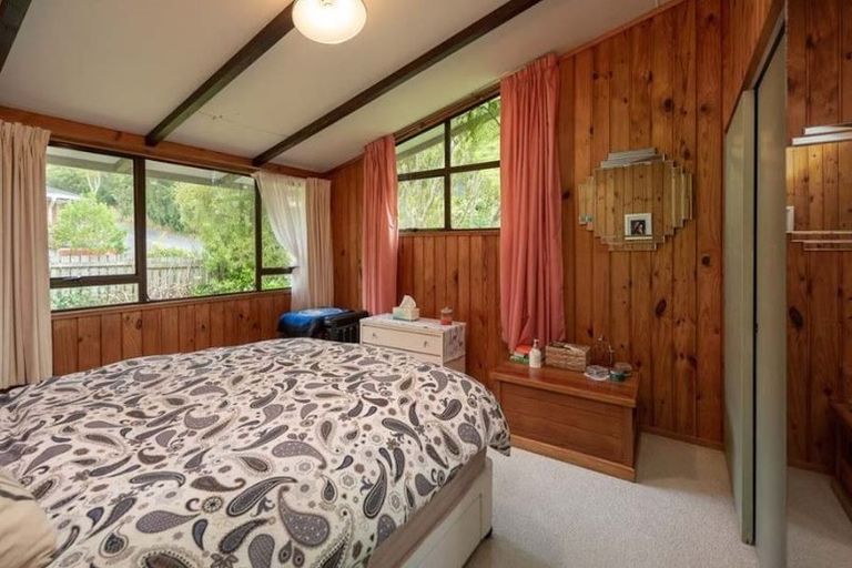 Photo of property in 69 Bedford Street, Northland, Wellington, 6012