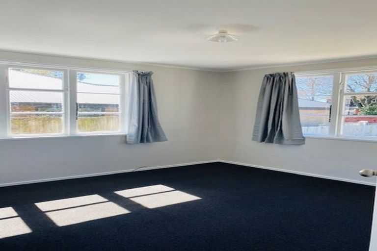 Photo of property in 40 Hansons Lane, Upper Riccarton, Christchurch, 8041