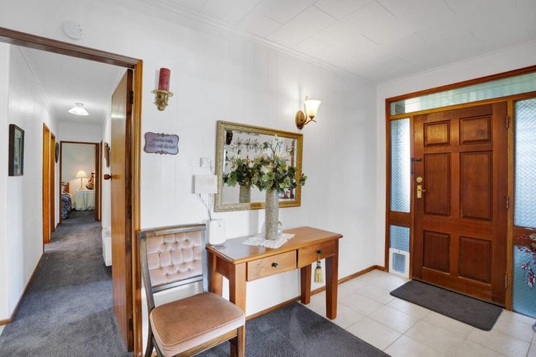 Photo of property in 6 Norwich Avenue, Spotswood, New Plymouth, 4310