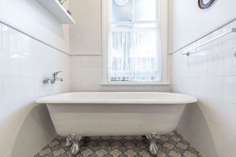 Photo of property in 94 Arnold Street, Leamington, Cambridge, 3432