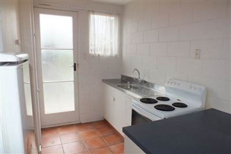 Photo of property in 4/50 Packe Street, Edgeware, Christchurch, 8013