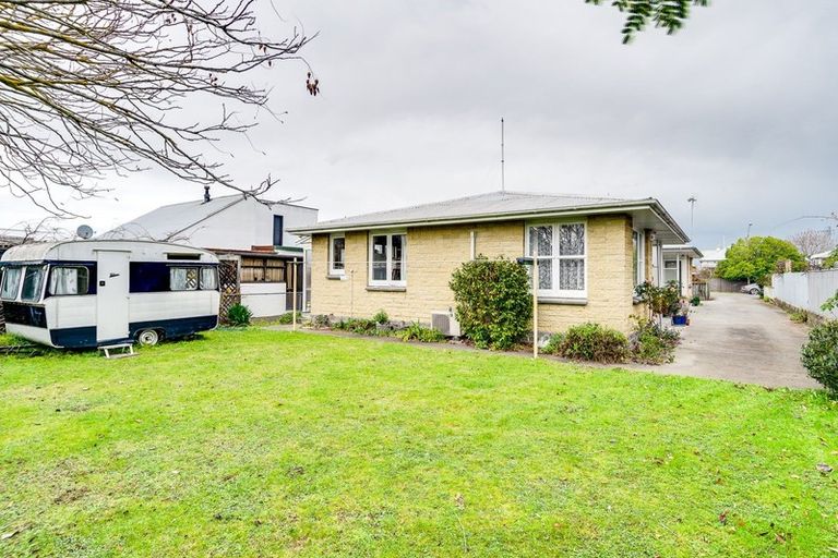 Photo of property in 1/202 Grove Road, Mayfair, Hastings, 4122