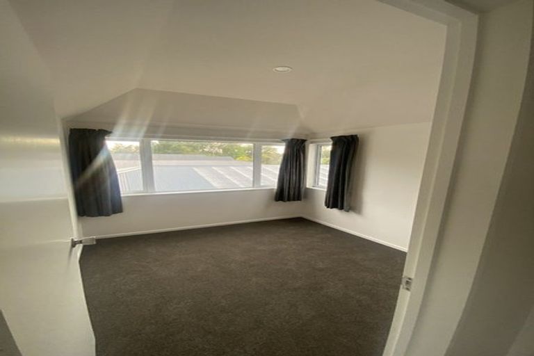 Photo of property in 137 Saint Martins Road, Saint Martins, Christchurch, 8022