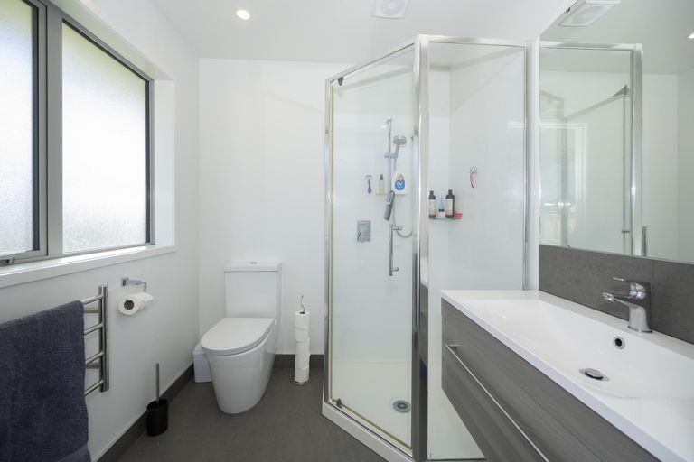 Photo of property in 4 Mangatiti Street, Papakura, 2110