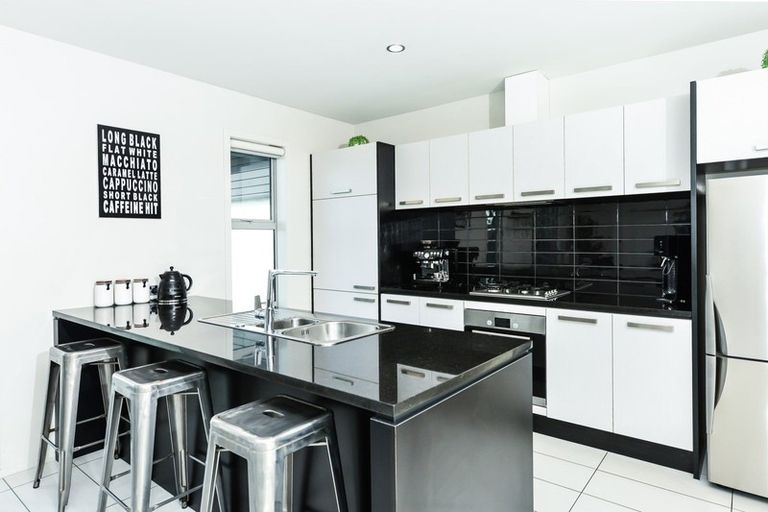 Photo of property in 112 Te Huia Drive, Flagstaff, Hamilton, 3210