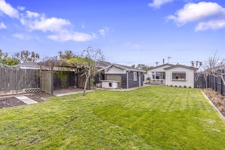 Photo of property in 8 Blake Street, New Brighton, Christchurch, 8061