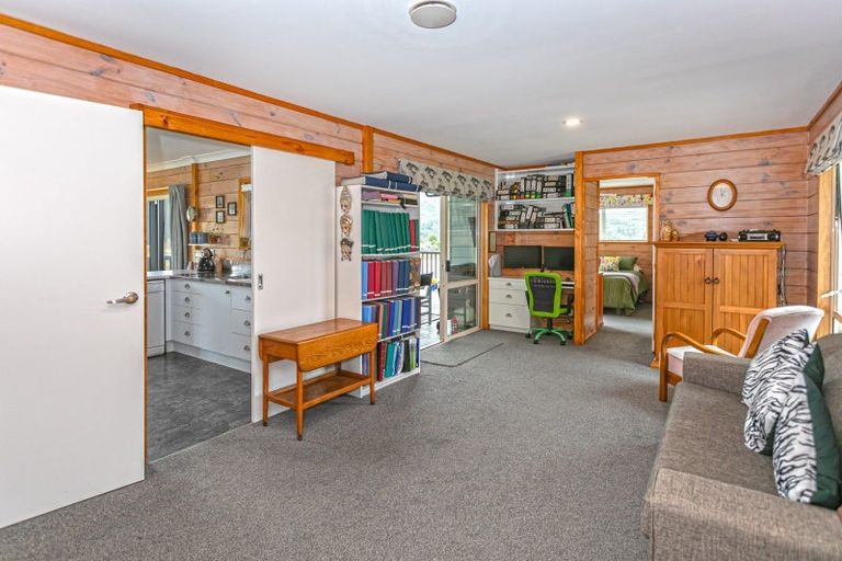 Photo of property in 4 Patton Place, Tairua, 3508