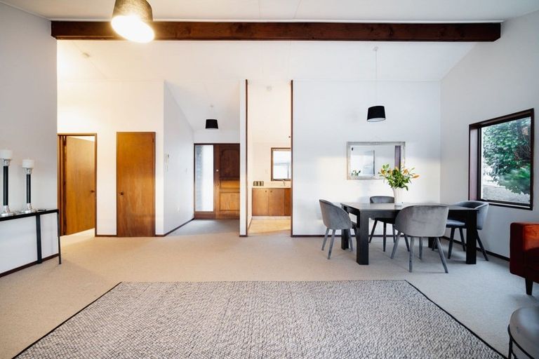 Photo of property in 9b Jane Street, Macandrew Bay, Dunedin, 9014