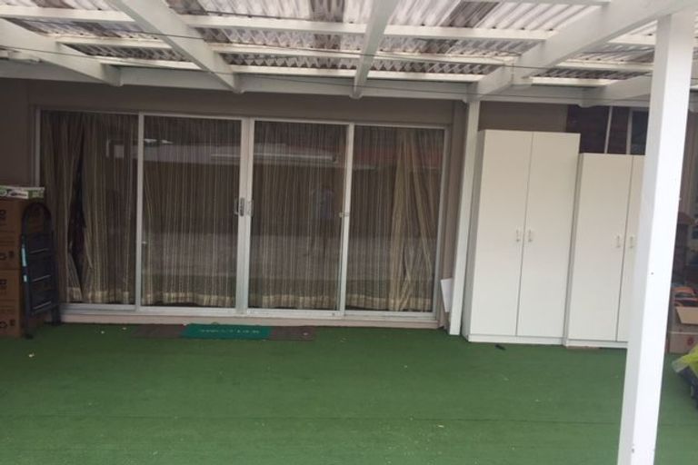 Photo of property in 2/4 Carlie Street, Papatoetoe, Auckland, 2025