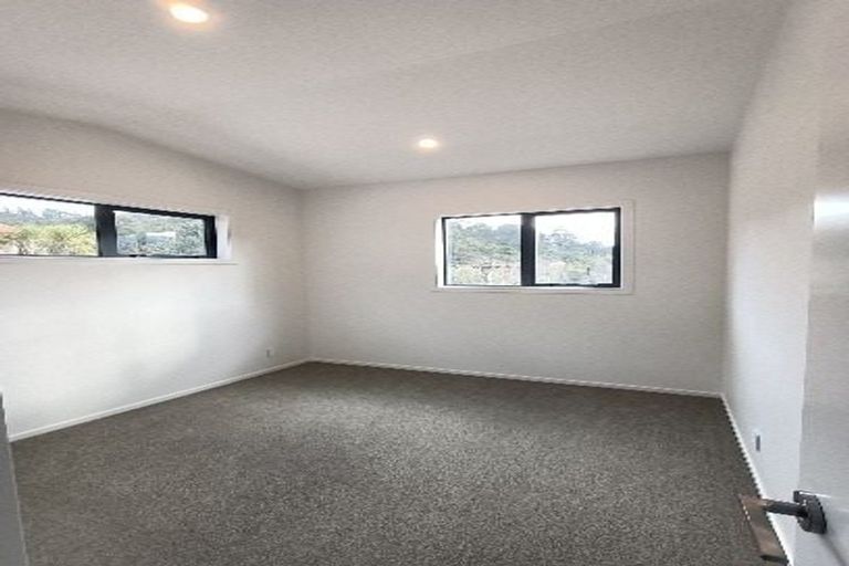 Photo of property in 12/33 Raukawa Street, Stokes Valley, Lower Hutt, 5019