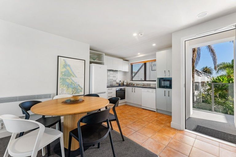 Photo of property in 215/6 Adams Avenue, Mount Maunganui, 3116