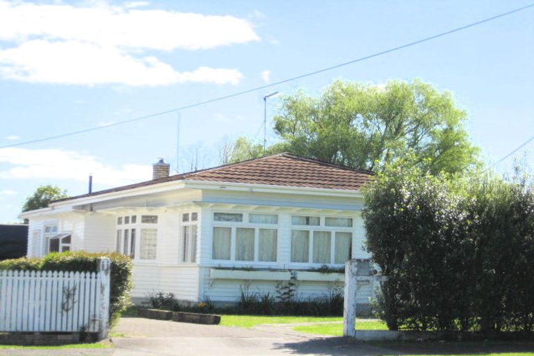 Photo of property in 75 Hakanoa Street, Huntly, 3700