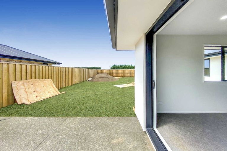 Photo of property in 72 Finn Avenue, Rolleston, 7615