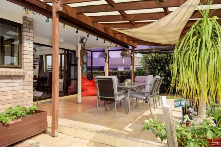 Photo of property in 293 Welcome Bay Road, Welcome Bay, Tauranga, 3112