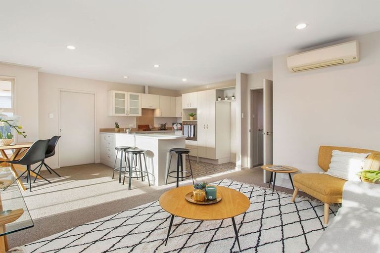 Photo of property in 87c Saint Martins Road, Saint Martins, Christchurch, 8022