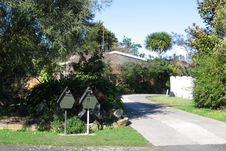Photo of property in 1 Windsor Road, Maeroa, Hamilton, 3200