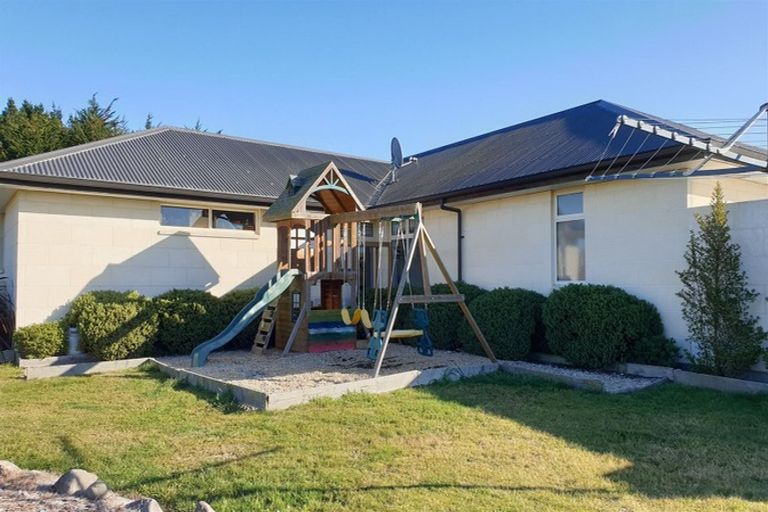 Photo of property in 1136 Rolling Ridges Road, Levels Valley, Timaru, 7975