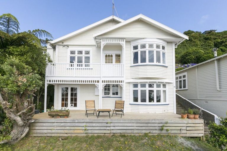 Photo of property in 82 Mitchell Street, Brooklyn, Wellington, 6021