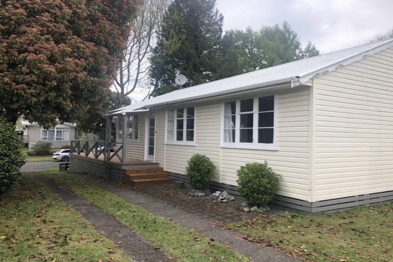 Photo of property in 12 Rangipoia Place, Turangi, 3334