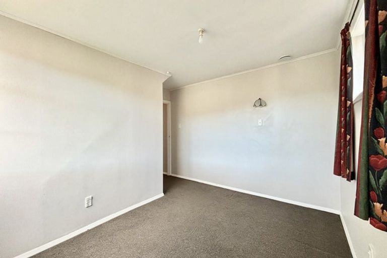 Photo of property in 69 Hatton Street, Karori, Wellington, 6012