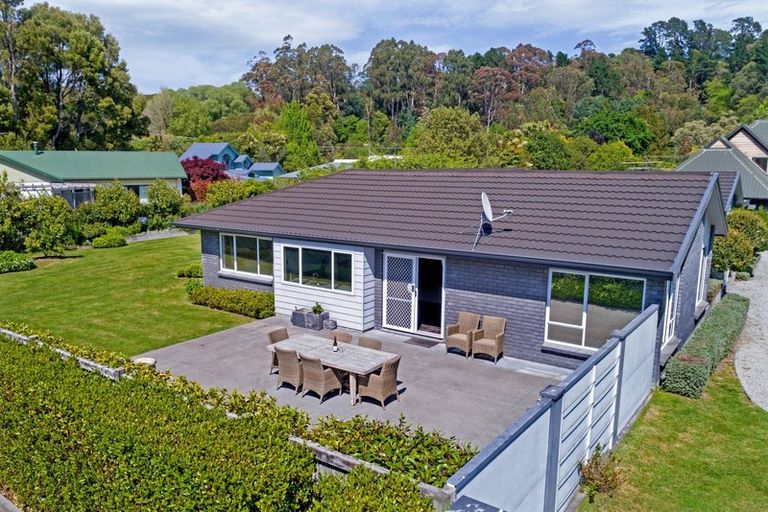 Photo of property in 11 Dryden Street, Whataupoko, Gisborne, 4010