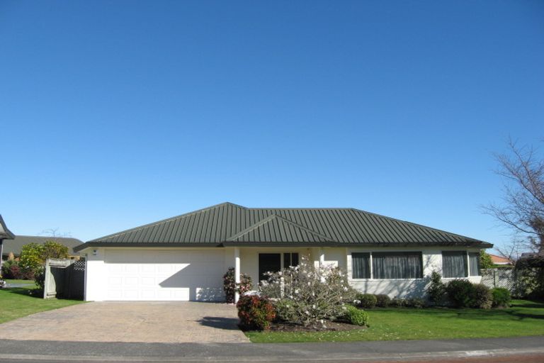 Photo of property in 11 Kingsgate Row, Havelock North, 4130