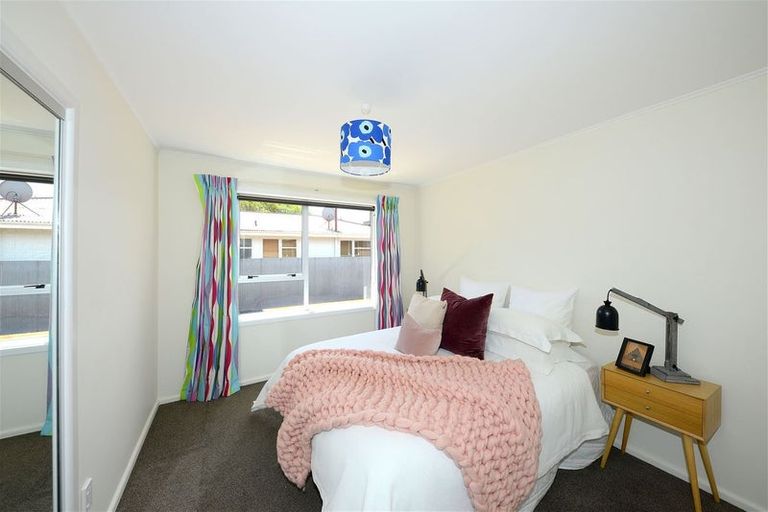 Photo of property in 21 Landsdowne Terrace, Cashmere, Christchurch, 8022