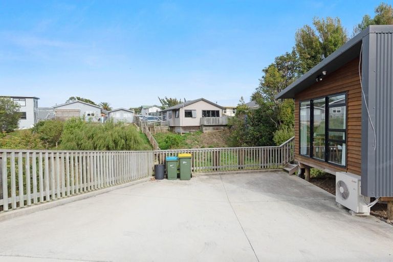 Photo of property in 44 Morere Street, Titahi Bay, Porirua, 5022