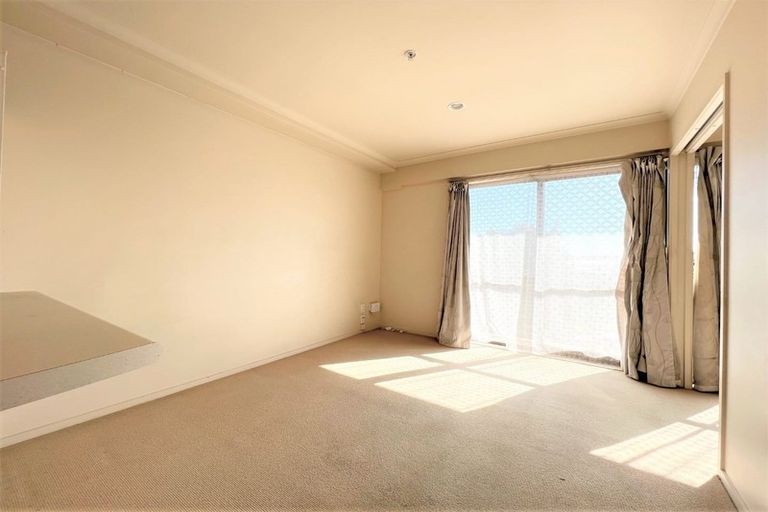 Photo of property in The Rennaissance, 1c/18 Ronwood Avenue, Manukau, Auckland, 2104