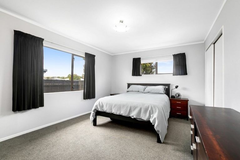 Photo of property in 247 Gravatt Road, Papamoa Beach, Papamoa, 3118