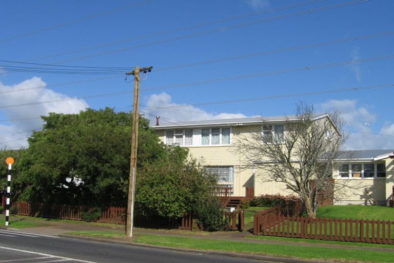 Photo of property in 249 Bairds Road, Otara, Auckland, 2023