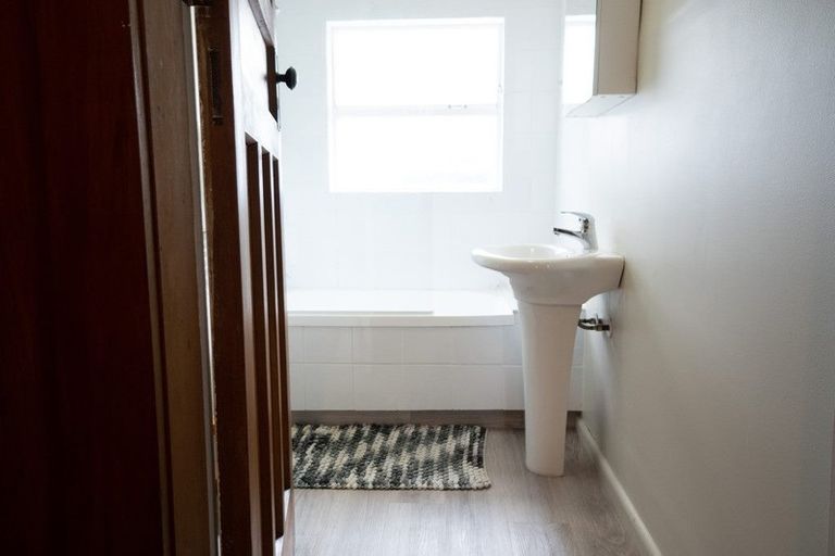 Photo of property in 61 Strickland Street, Somerfield, Christchurch, 8024