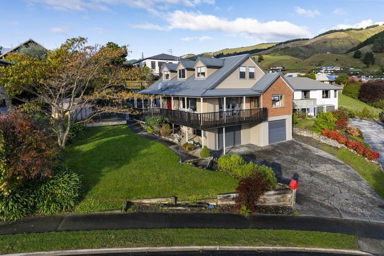 Photo of property in 35 Olympus Way, Richmond, 7020